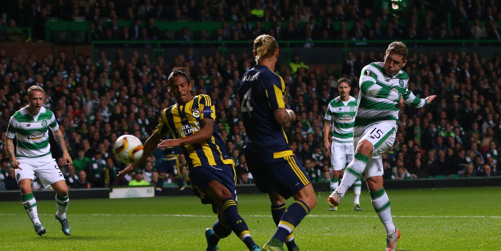 Celtic FC v Fenerbahce SK - UEFA Europa League
