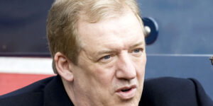 15/03/09 CO-OPERATIVE INSURANCE CUP FINAL 2009 .CELTIC v RANGERS (0-0, 2-0 aet).HAMPDEN - GLASGOW.Rangers Chairman Sir David Murray   (Photo by Alan HarveySNS Group via Getty Images)